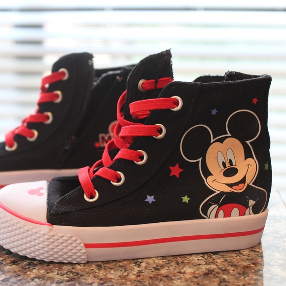 Disney Other - TODDLER BOYS shoes Size 9